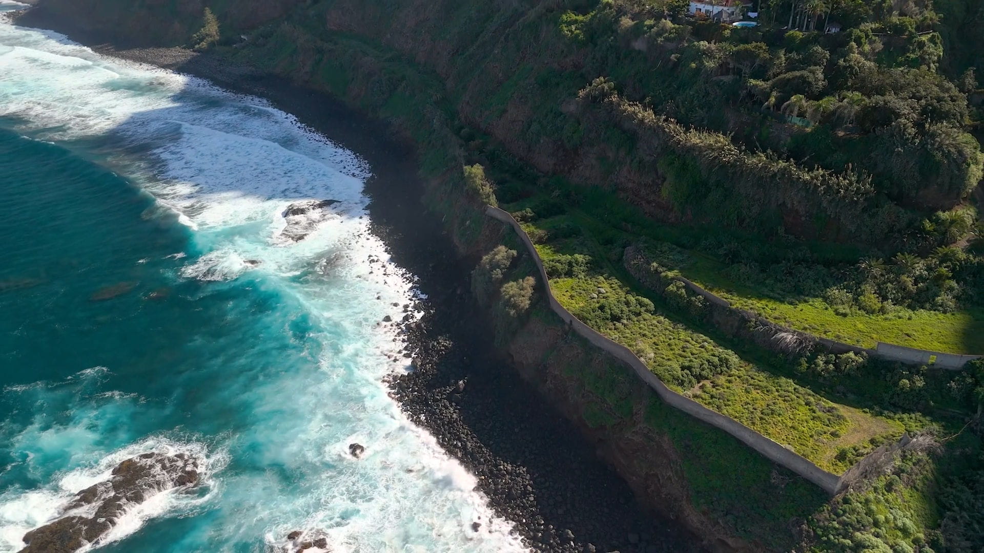 Toma aérea de la costa de Tenerife